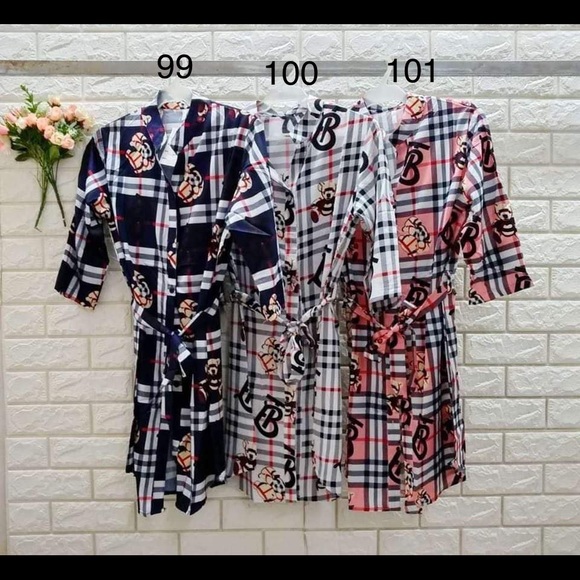 Inspired DRESS 👗 - Picture 1 of 16